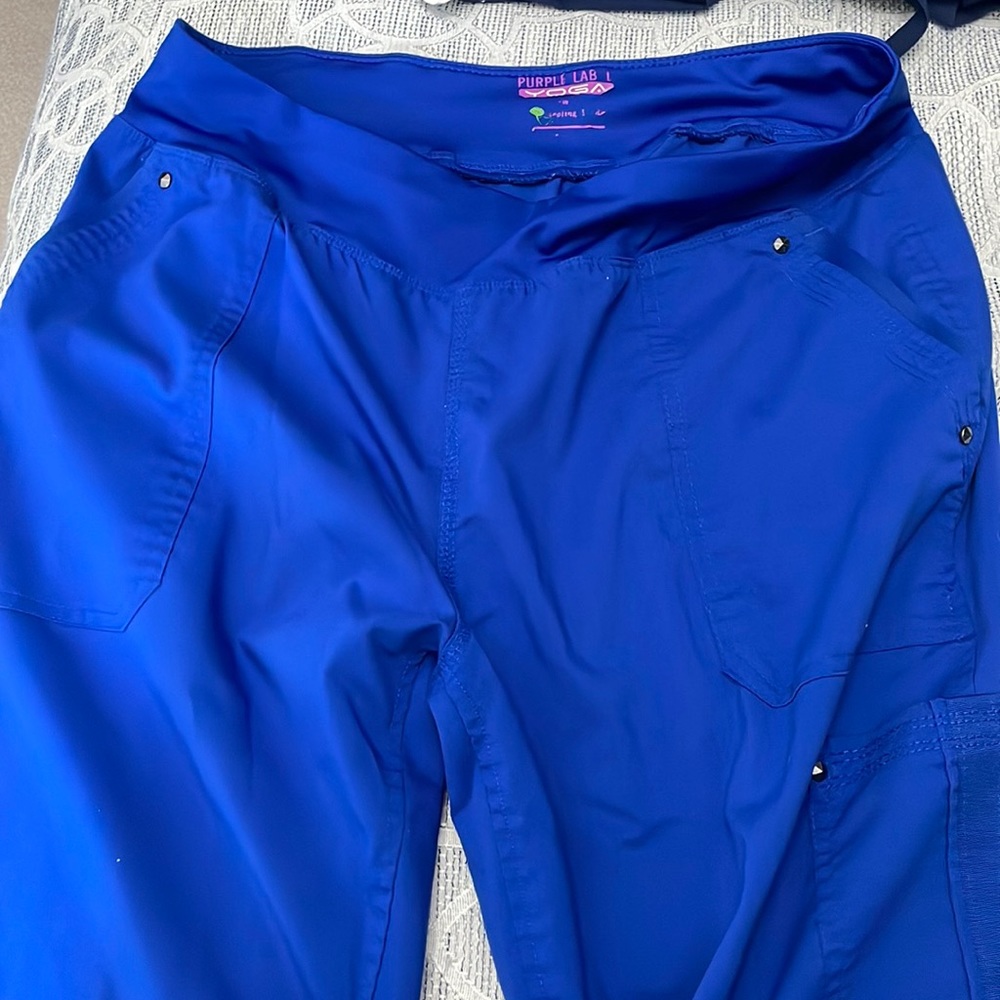 Scrub pants